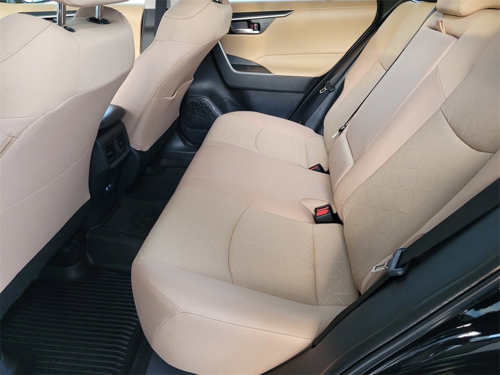 New 2025 Toyota RAV4 XLE image 6