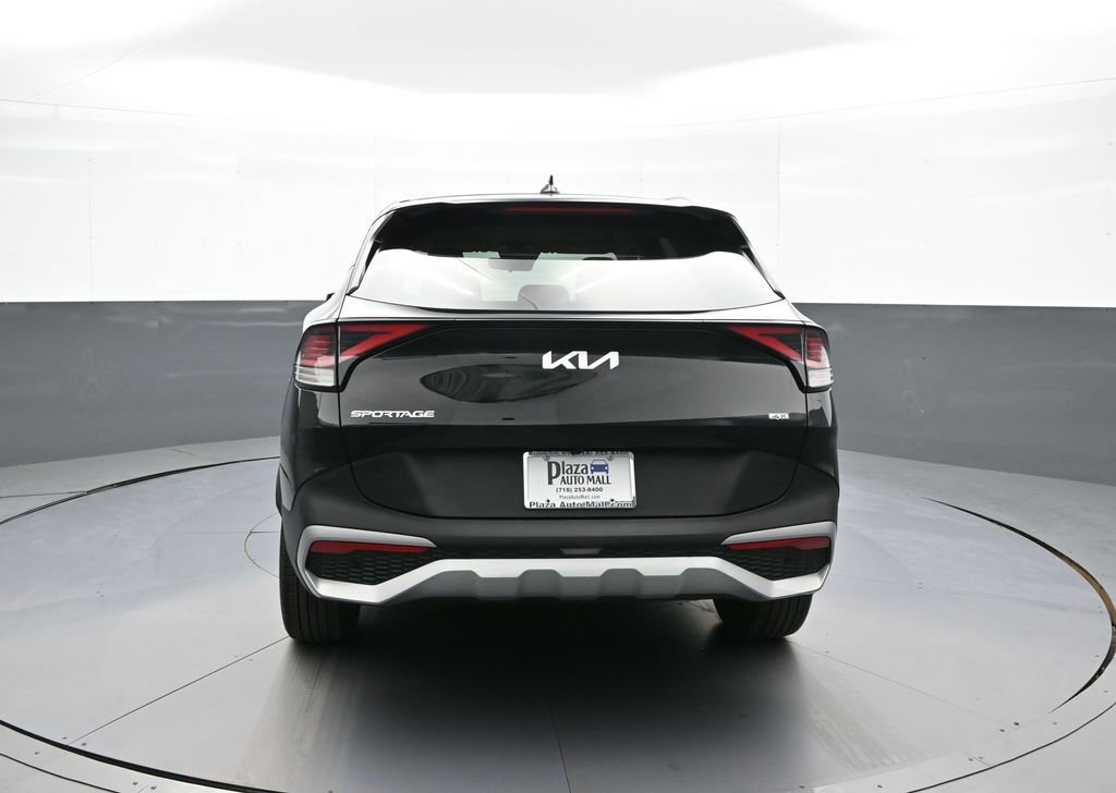 Certified 2023 Kia Sportage EX AWD/4WD image 7