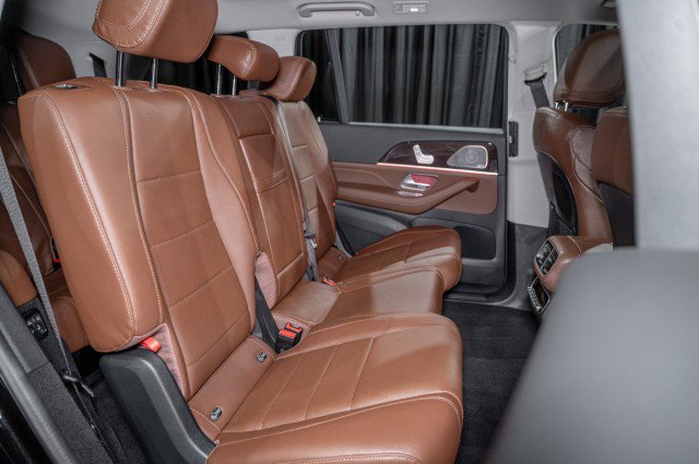 New 2026 Mercedes-Benz GLS 450 4MATIC image 13