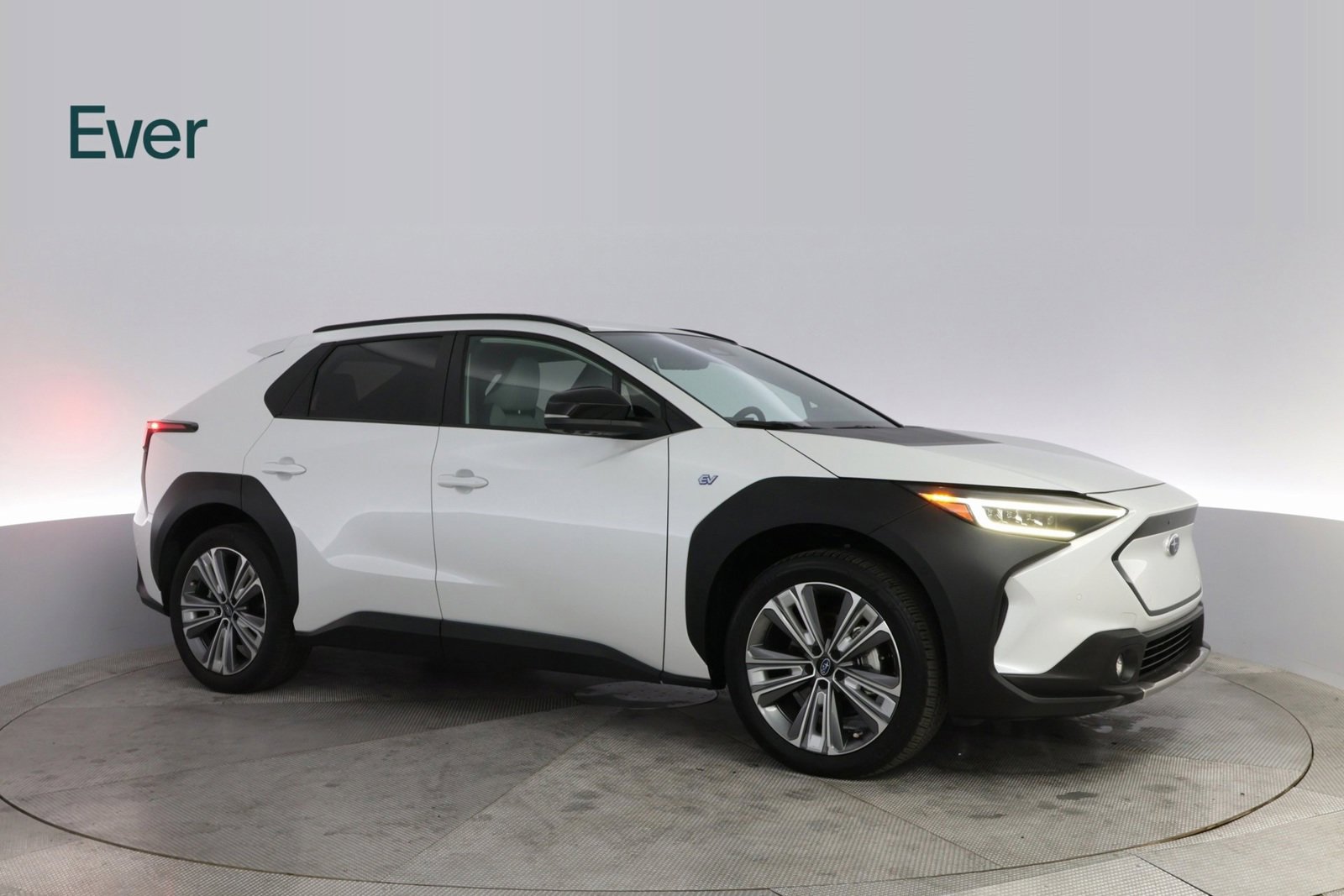 Used 2023 Subaru Solterra AWD image 5