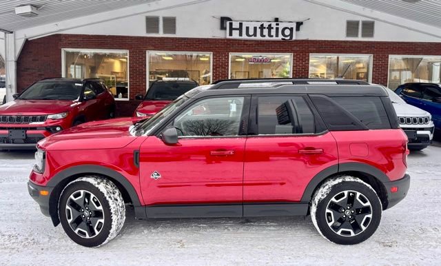 Used 2021 Ford Bronco Sport Outer Banks image 2