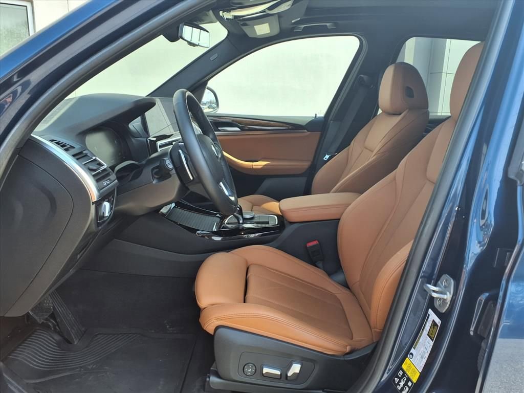 Used 2024 BMW X3 xDrive30i w/ Premium Package image 6