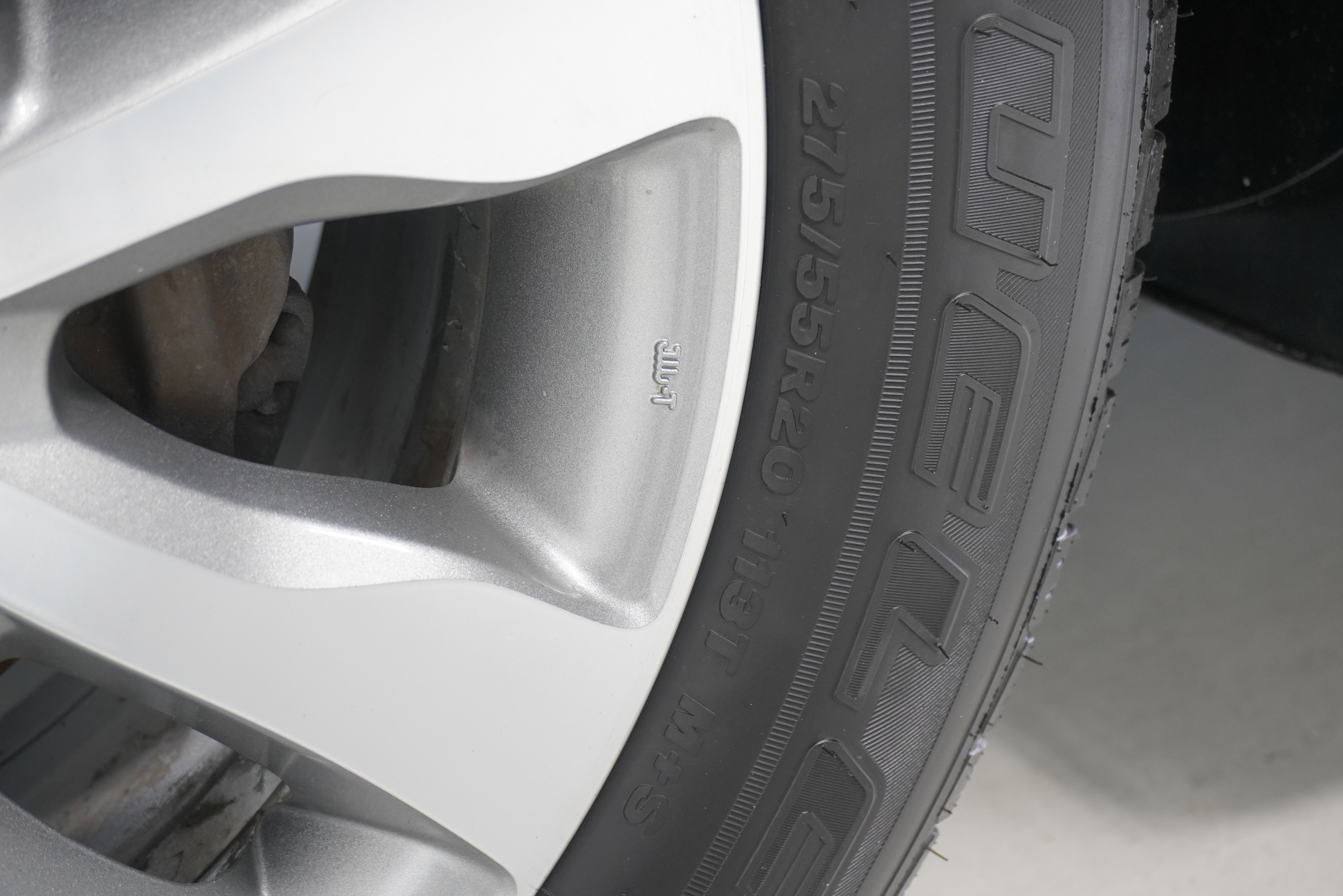 Used 2014 Toyota Sequoia Limited RWD image 29