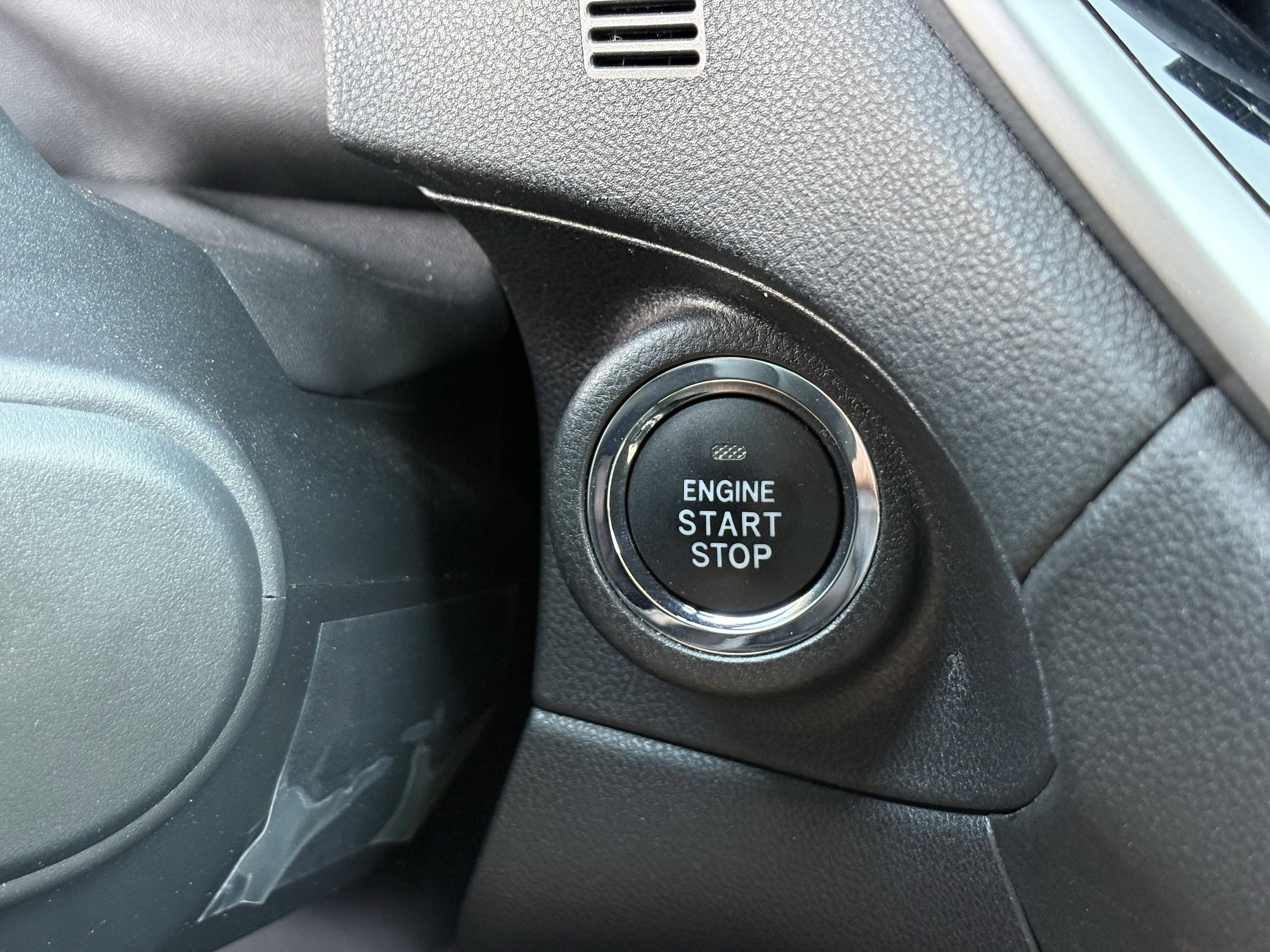 Used 2025 Subaru Ascent Premium image 18