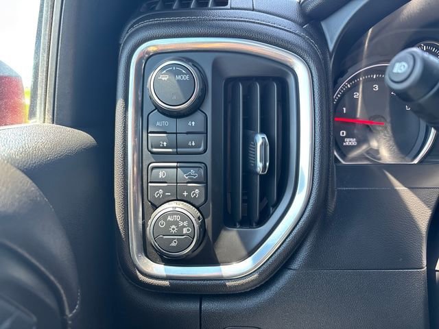 Certified 2020 Chevrolet Silverado 2500 LTZ w/ Safety Package AWD/4WD image 17
