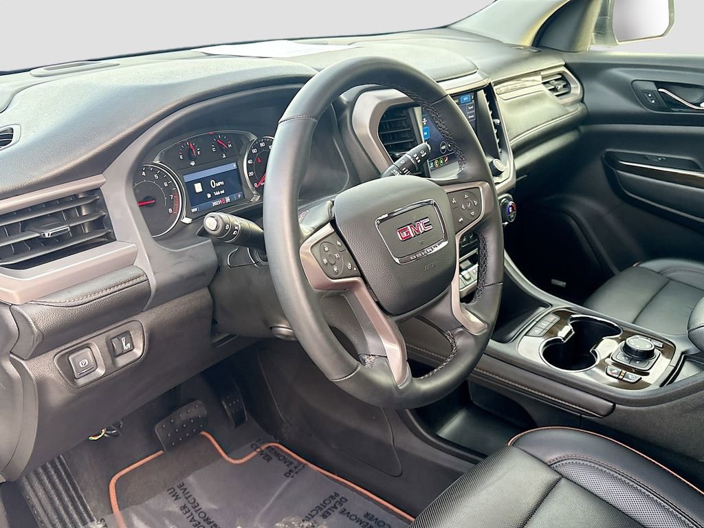 Used 2023 GMC Acadia AT4 w/ Preferred Package image 9