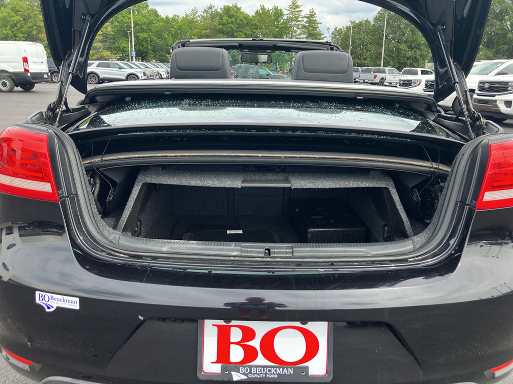 Used 2014 Volkswagen Eos FWD image 35