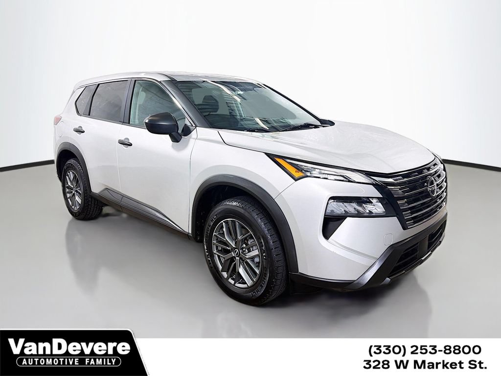 Used 2024 Nissan Rogue S FWD image 1