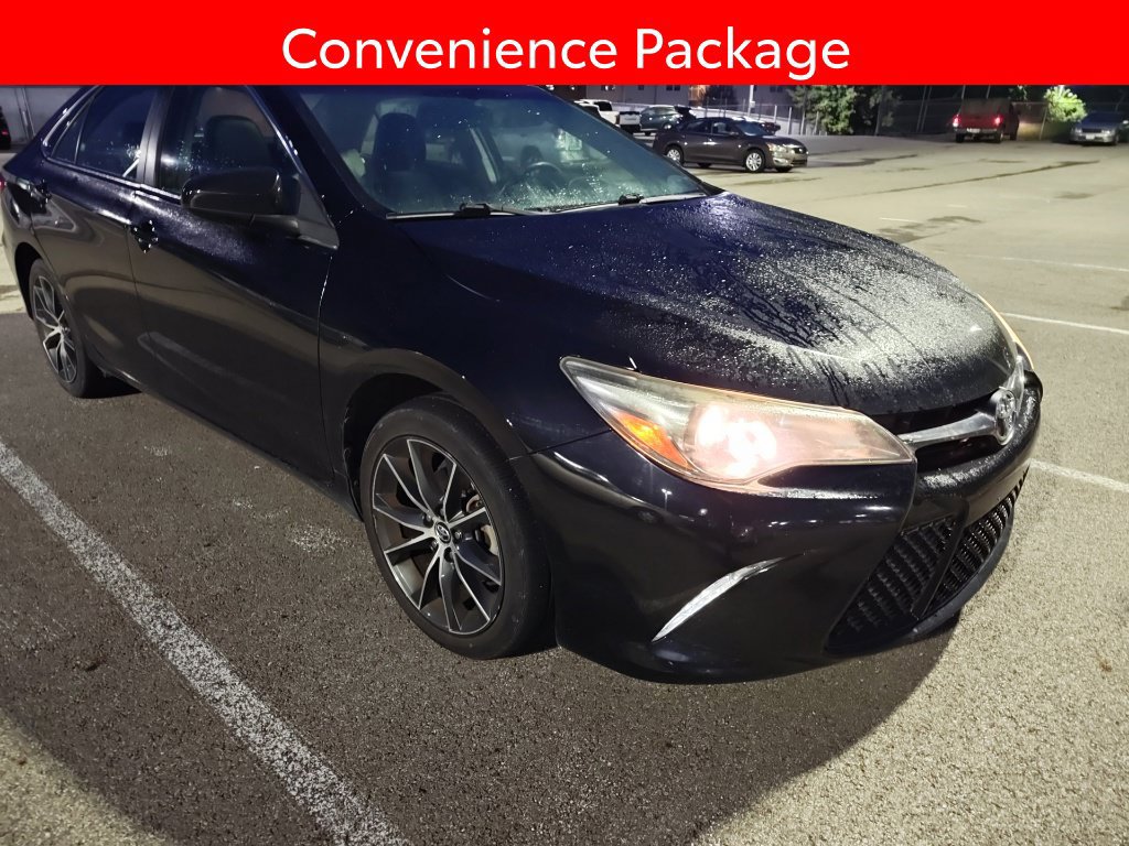 Used 2016 Toyota Camry XSE w/ Moonroof Package FWD image 3
