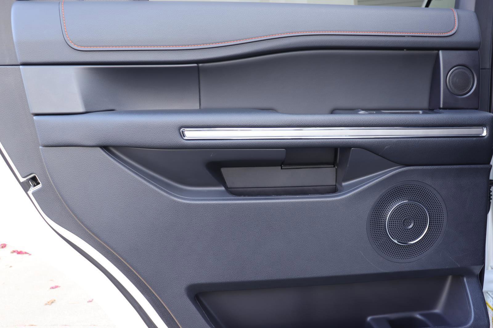 Used 2024 Ford Expedition Timberline image 11