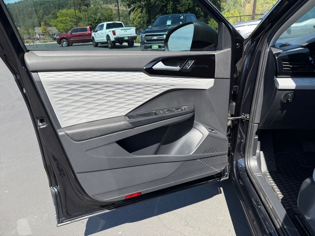 Used 2022 Volkswagen Taos S w/ IQ Drive S Package FWD image 20