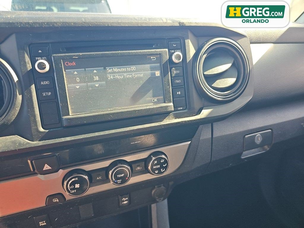Used 2018 Toyota Tacoma SR RWD image 13