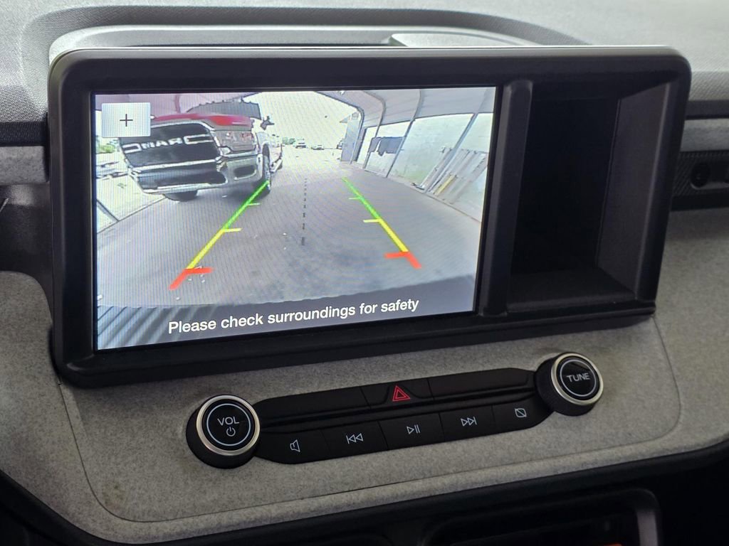 Used 2022 Ford Maverick XLT image 11