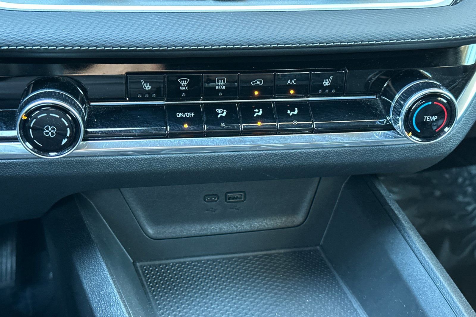 Certified 2025 Chevrolet Equinox LT w/ Safety and Technology Package image 20