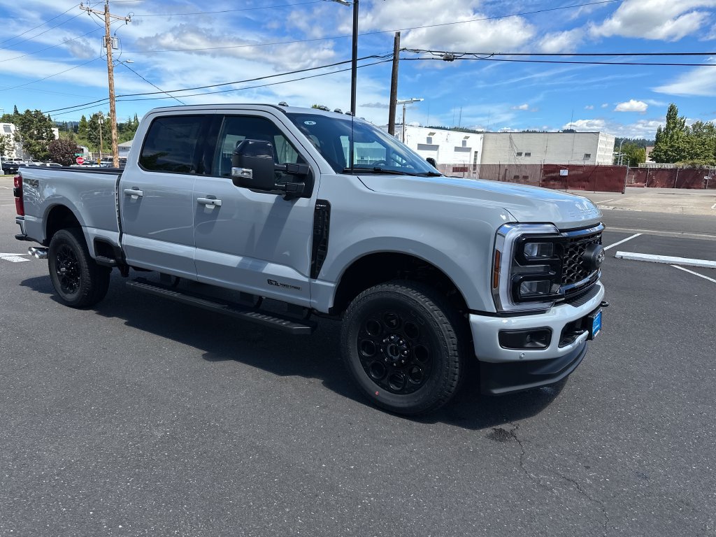 New 2026 Ford F250 Lariat w/ Black Appearance Package AWD/4WD image 9