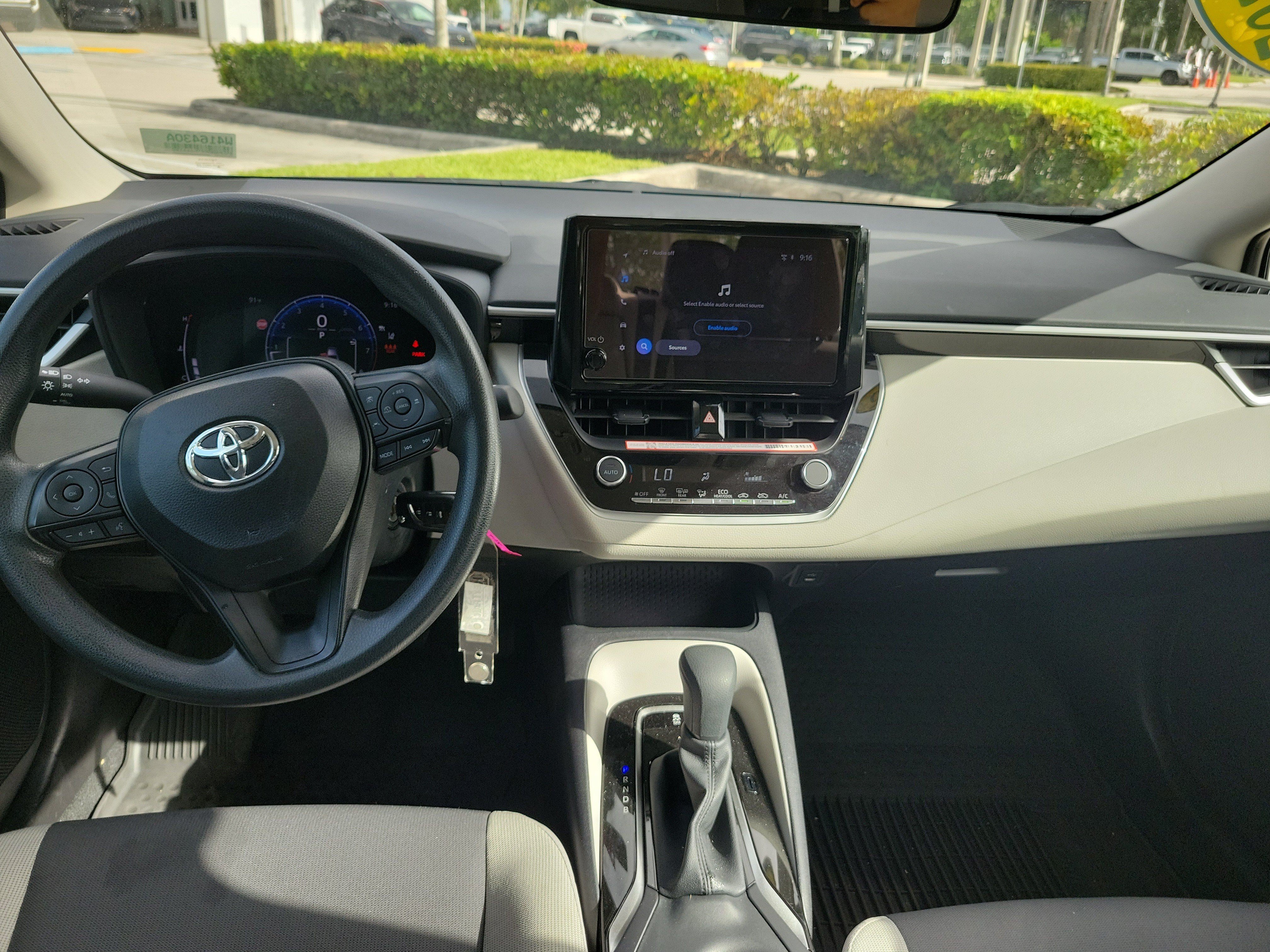 Used 2026 Toyota Corolla LE FWD image 16