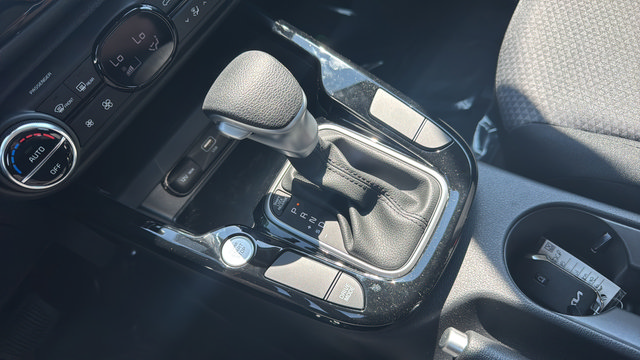 Certified 2025 Kia Soul S FWD image 20