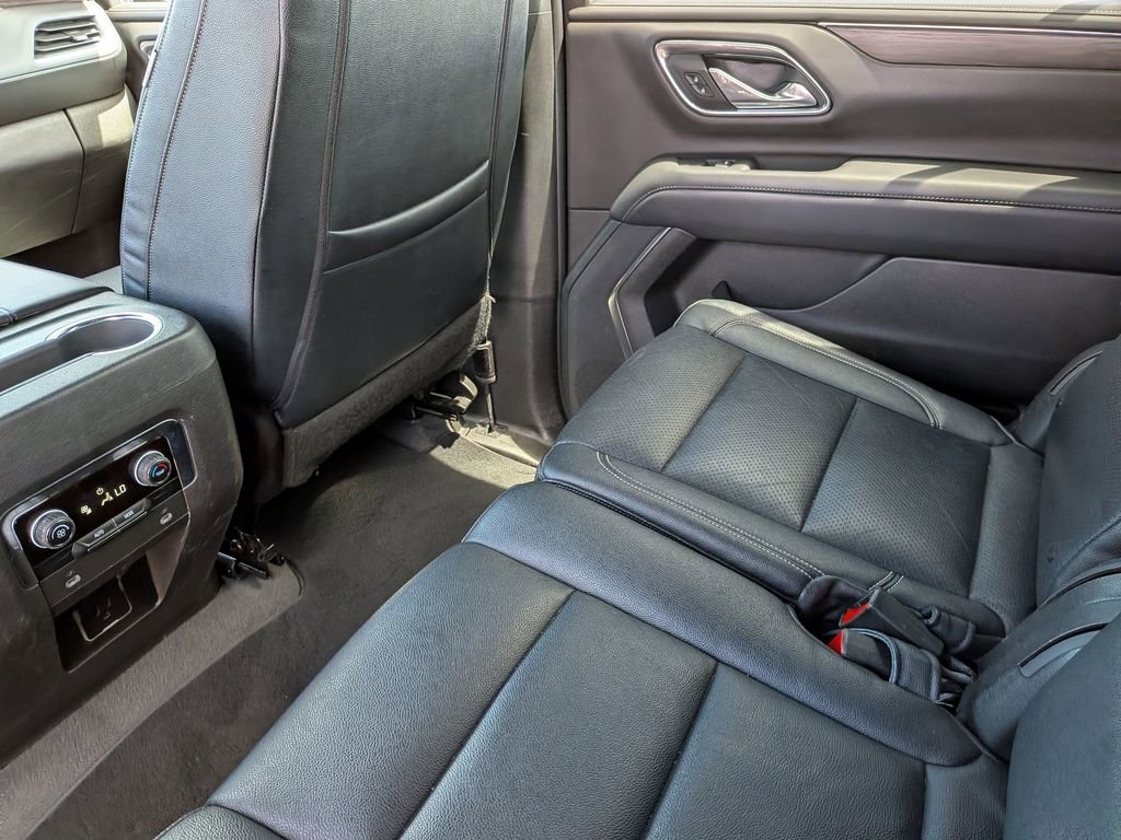 Used 2023 Chevrolet Suburban LS w/ Driver Alert Package image 34