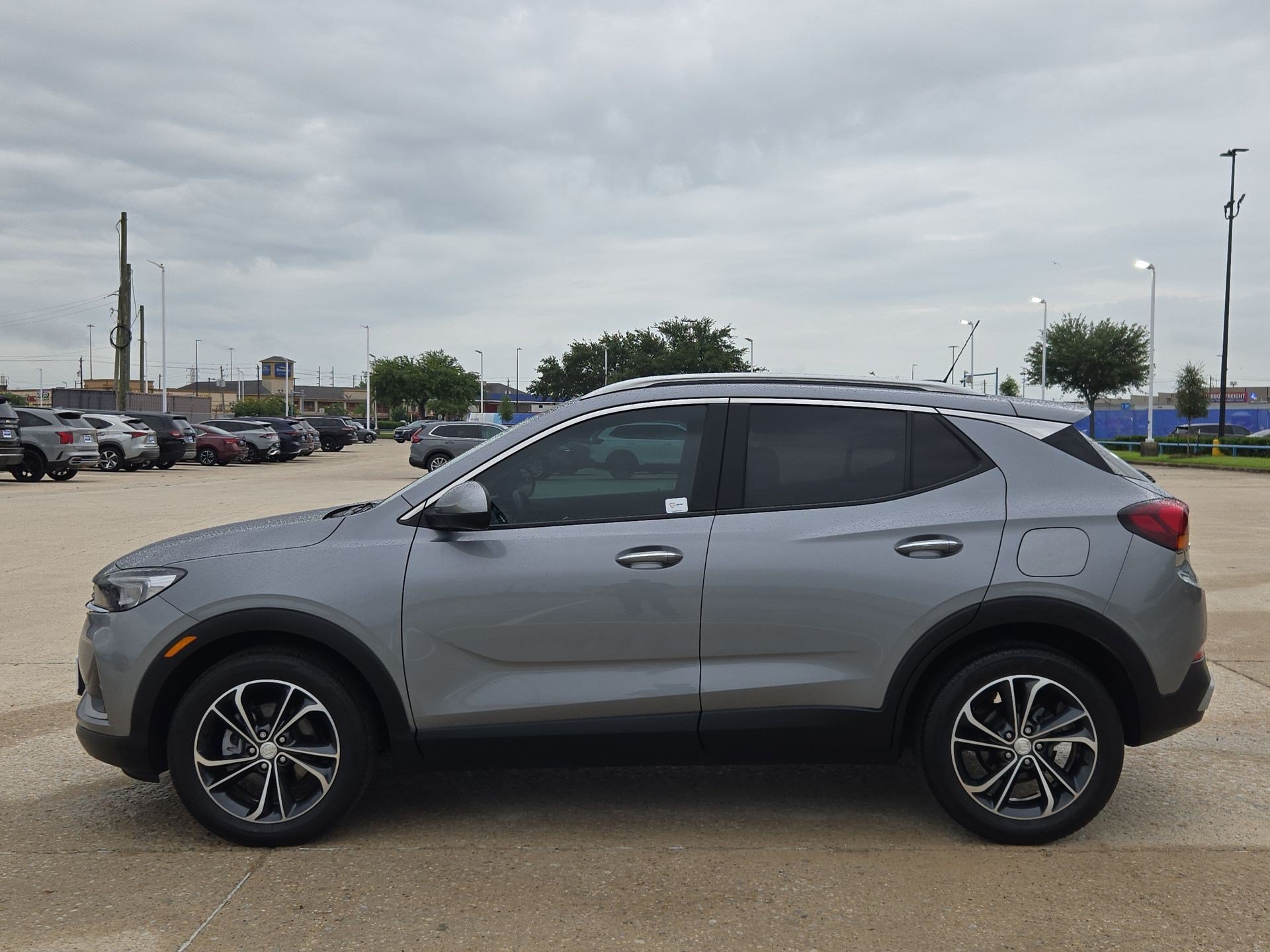 Used 2023 Buick Encore GX Select FWD image 7