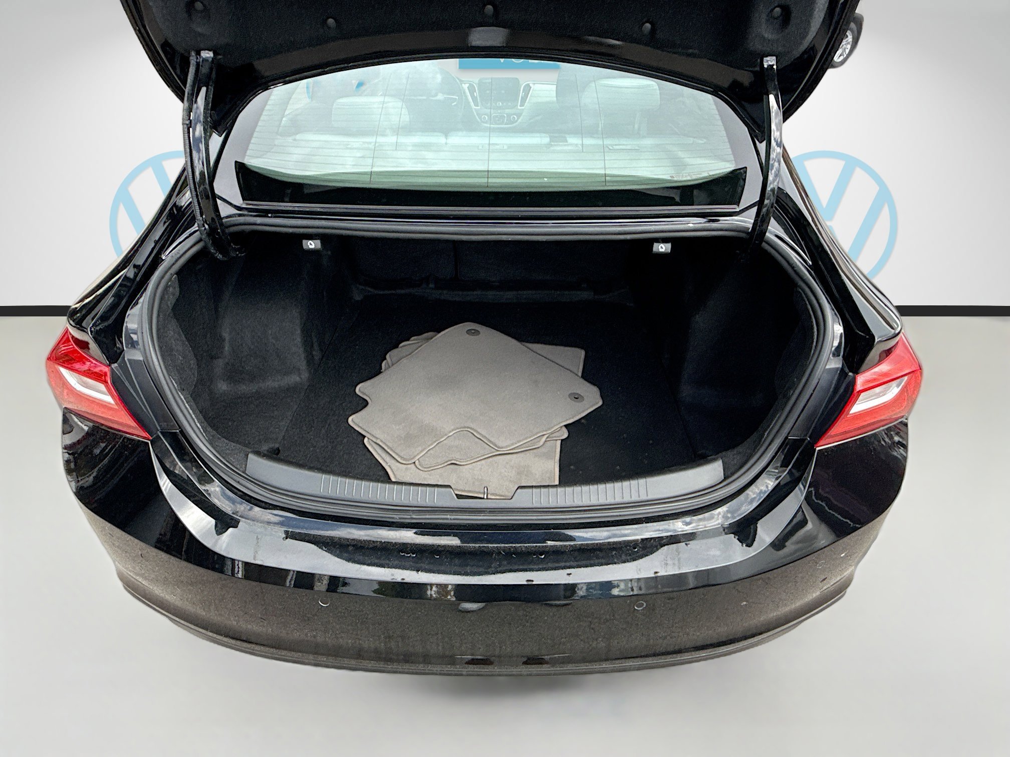 Used 2024 Chevrolet Malibu LS image 25