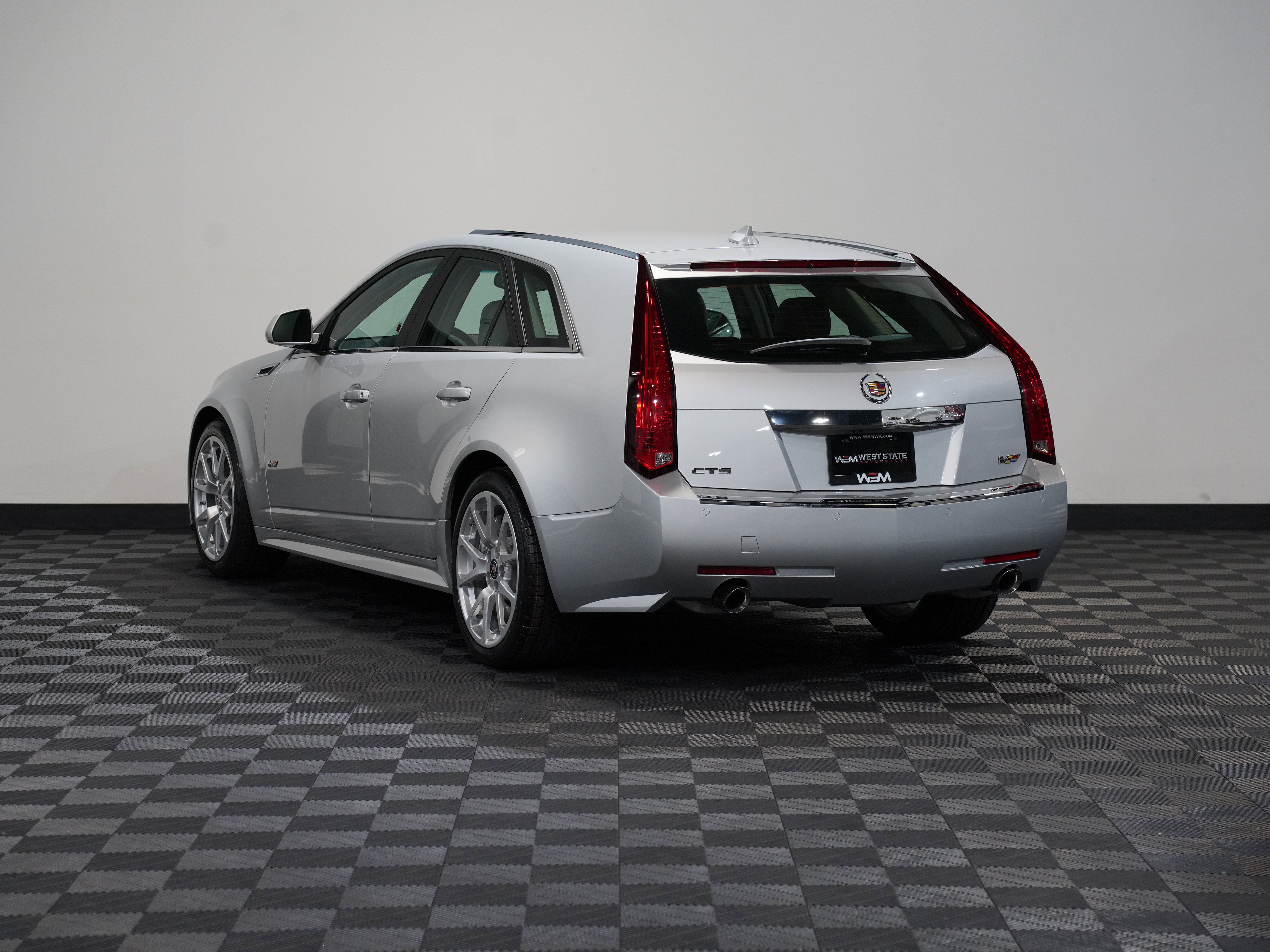 Used 2013 Cadillac CTS V image 8