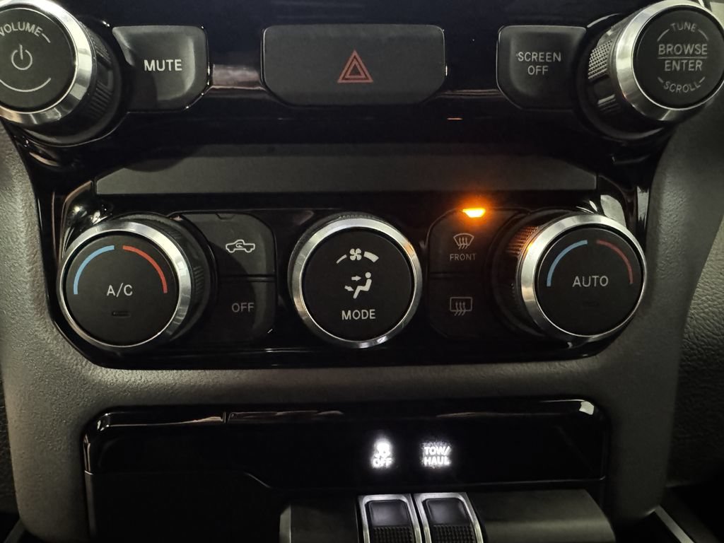 Used 2022 RAM 1500 Lone Star AWD/4WD image 34