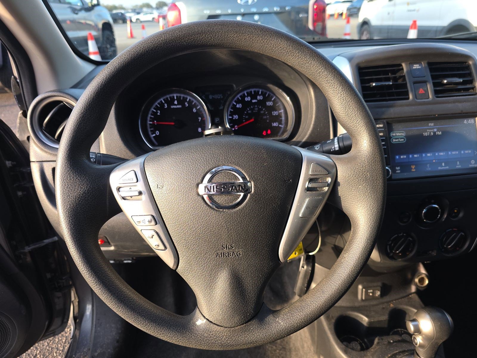Used 2019 Nissan Versa SV image 7