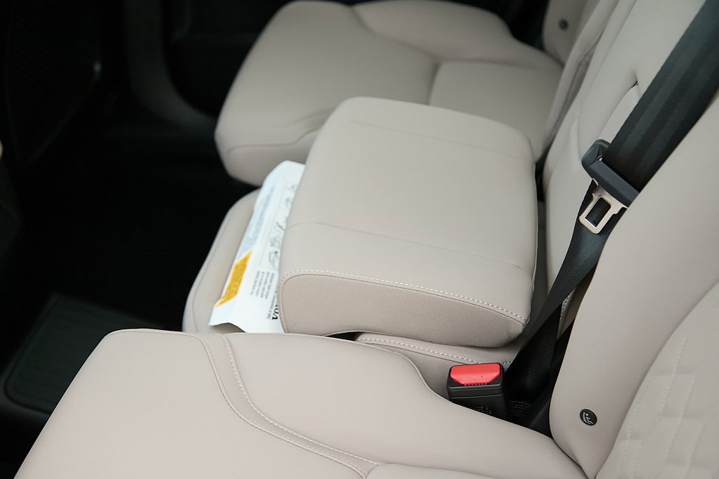 New 2026 Volvo XC90 T8 Plus image 20