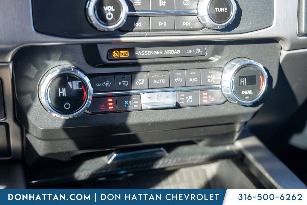 Used 2022 Ford F250 Platinum w/ FX4 Off-Road Package image 11