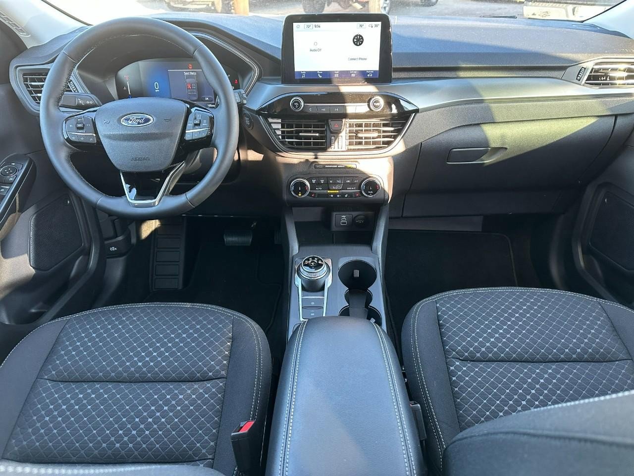 New 2025 Ford Escape Active w/ Cold Weather Package image 5