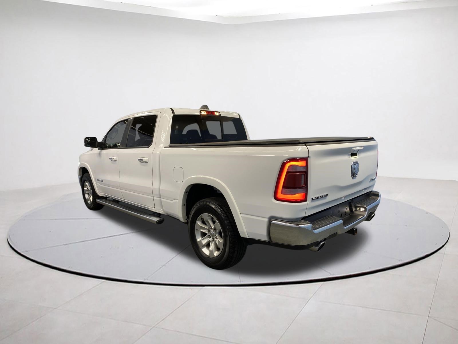 Used 2022 RAM 1500 Laramie image 5