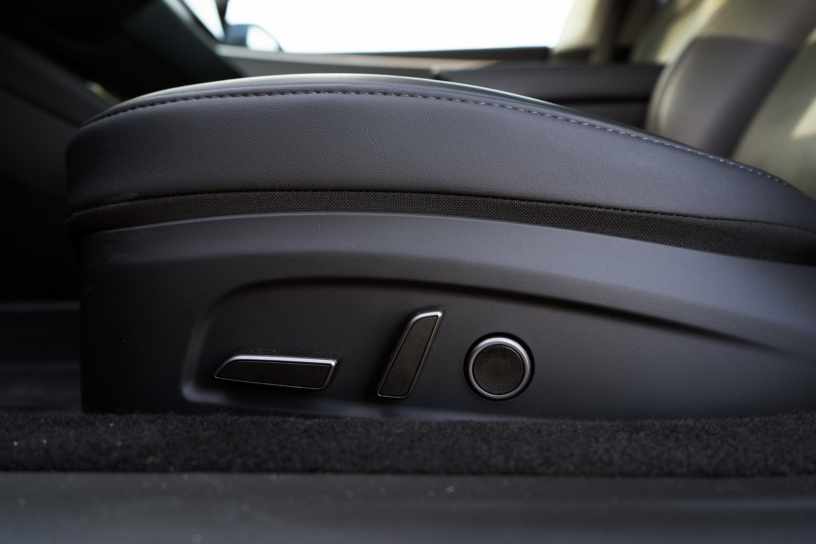 Used 2025 Tesla Model 3 Long Range image 32