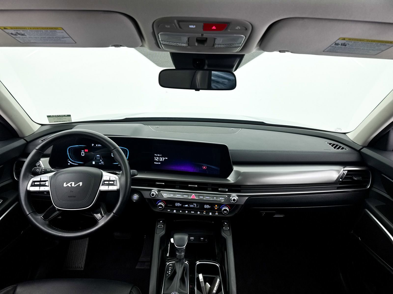 Used 2025 Kia Telluride S image 22
