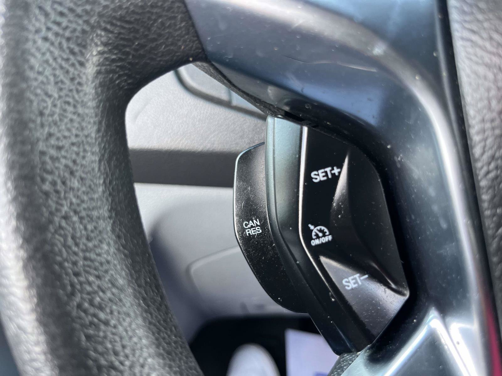 Used 2015 Ford Transit 150 XLT RWD image 23