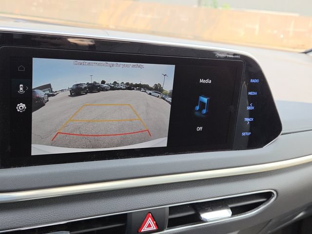 Certified 2023 Hyundai Sonata SEL w/ Preferred Accessory Package FWD image 13