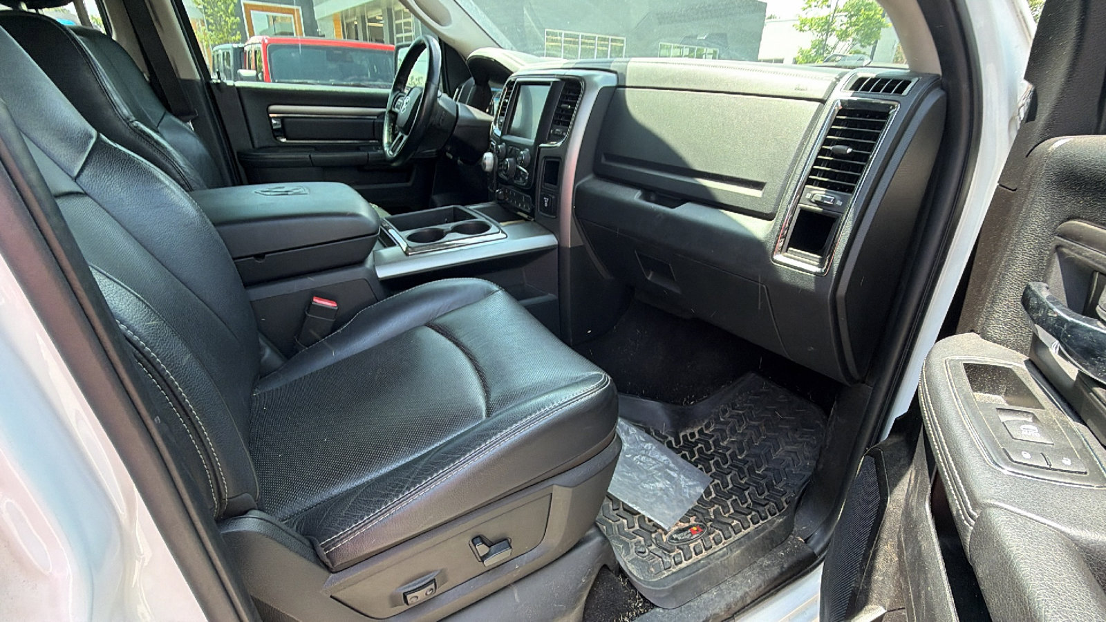 Used 2015 RAM 1500 Sport w/ Sport Premium Group AWD/4WD image 19