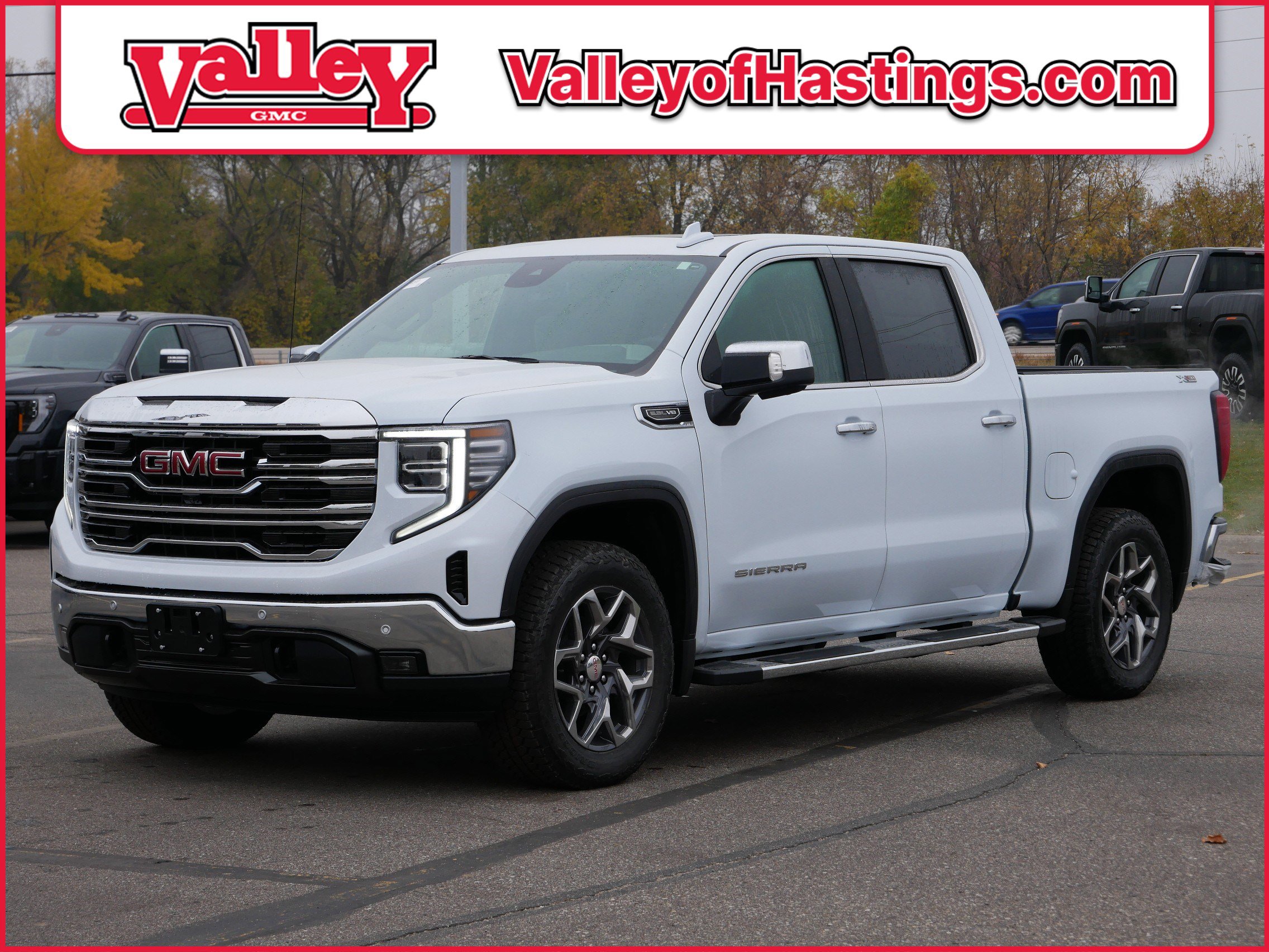 New 2026 GMC Sierra 1500 SLT w/ SLT Premium Plus Package image 2