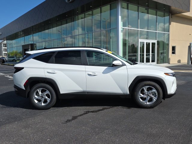Certified 2022 Hyundai Tucson SEL w/ Cargo Package FWD image 19