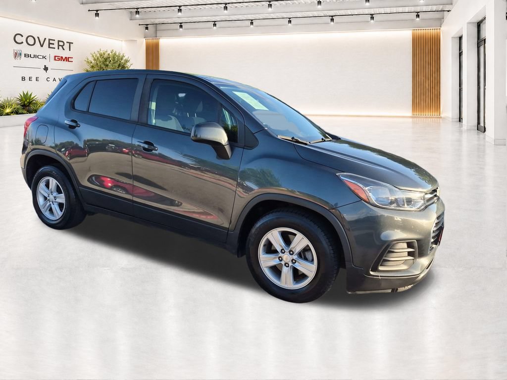 Used 2020 Chevrolet Trax LS w/ Tint and Cruise Package FWD image 1