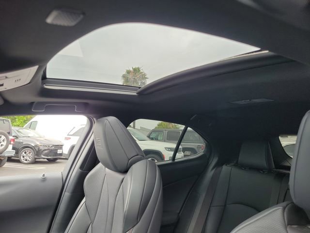 Used 2019 Lexus UX 250h F Sport w/ F Sport Premium Package AWD/4WD image 18