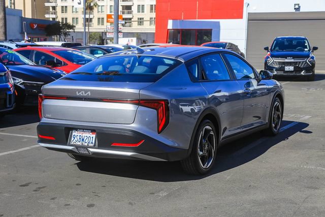 Used 2025 Kia K4 EX image 10