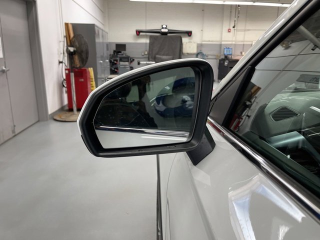 New 2026 Volkswagen Taos SE image 8