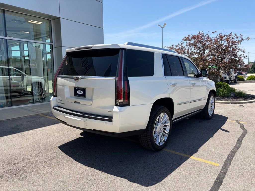 Used 2015 Cadillac Escalade Platinum AWD/4WD image 7