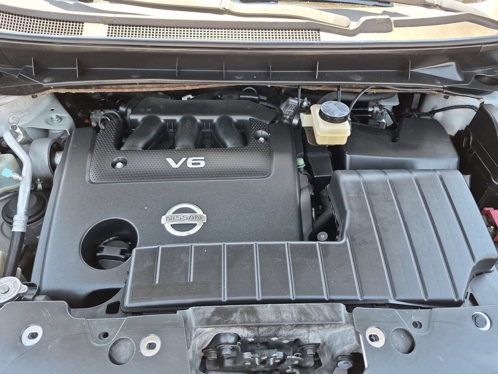 Used 2011 Nissan Murano LE w/ Navigation Pkg AWD/4WD image 9