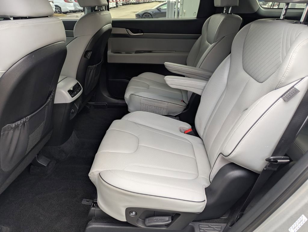 Used 2023 Hyundai Palisade SEL image 20
