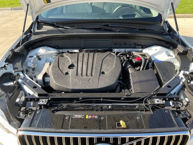 Used 2023 Volvo XC60 B5 Ultimate w/ Climate Package image 33