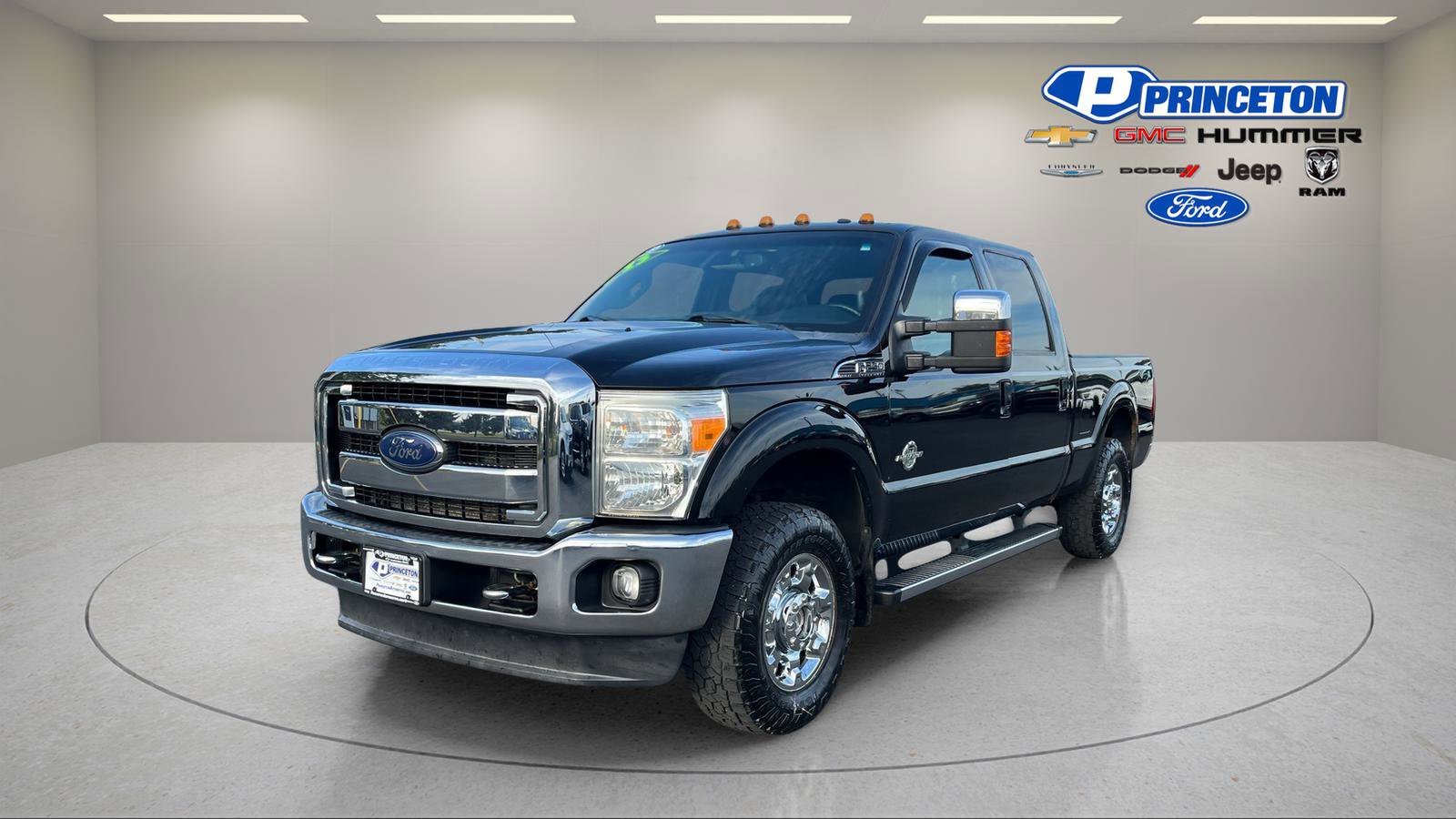 Used 2013 Ford F250 Lariat w/ Lariat Ultimate Pkg image 3