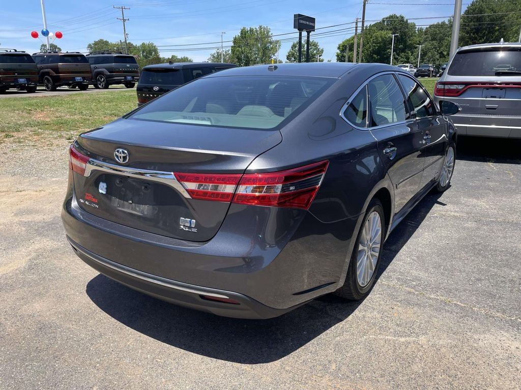 Used 2013 Toyota Avalon XLE Touring FWD image 6