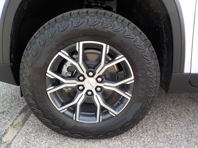 New 2027 GMC Acadia AT4 w/ Super Cruise Package AWD/4WD image 9