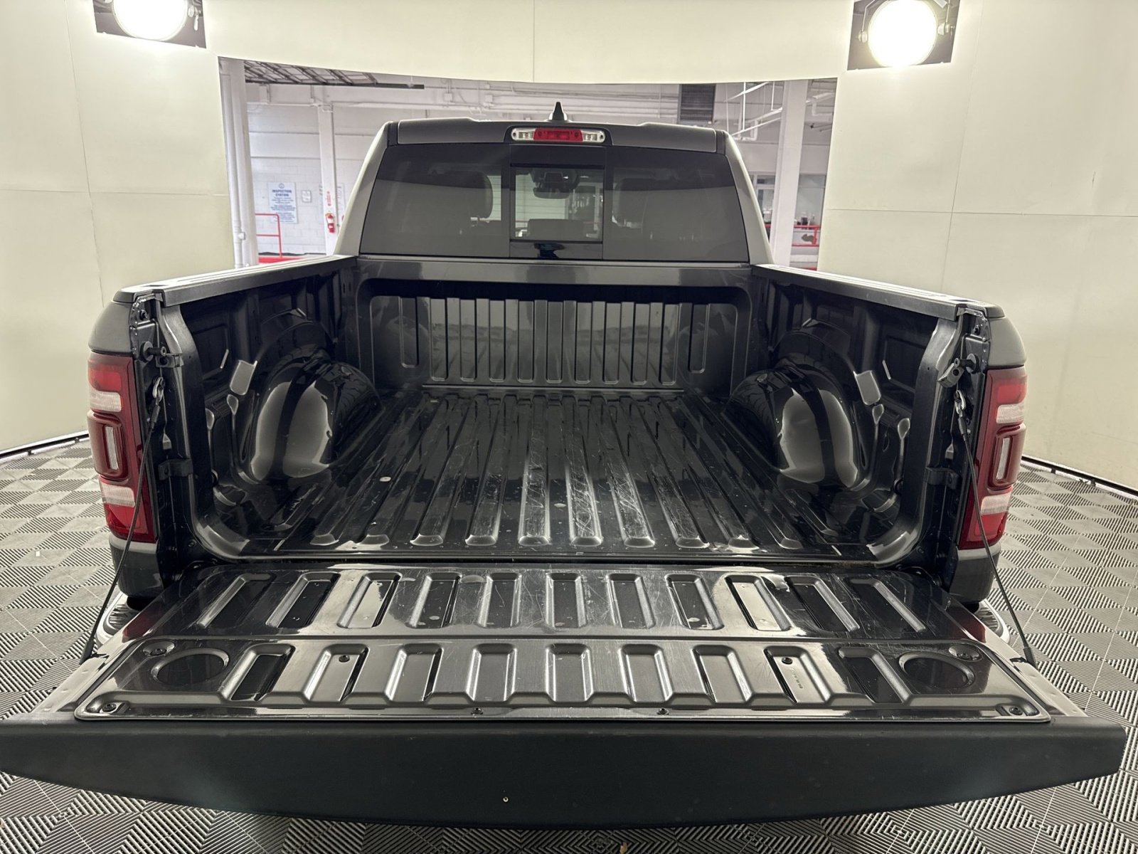 Used 2022 RAM 1500 Laramie image 27